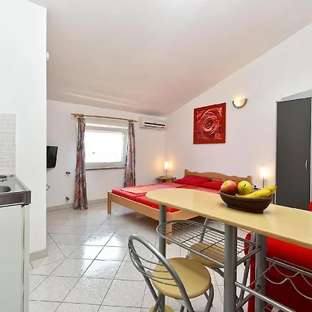 Fuer 2 Personen Ca 19 Qm In Pula-fondole, Istrien Istrische Riviera *
