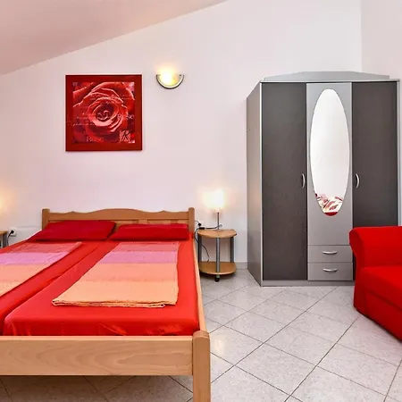 Appartement Fuer 2 Personen Ca 19 Qm In Pula-fondole, Istrien Istrische Riviera Štinjan